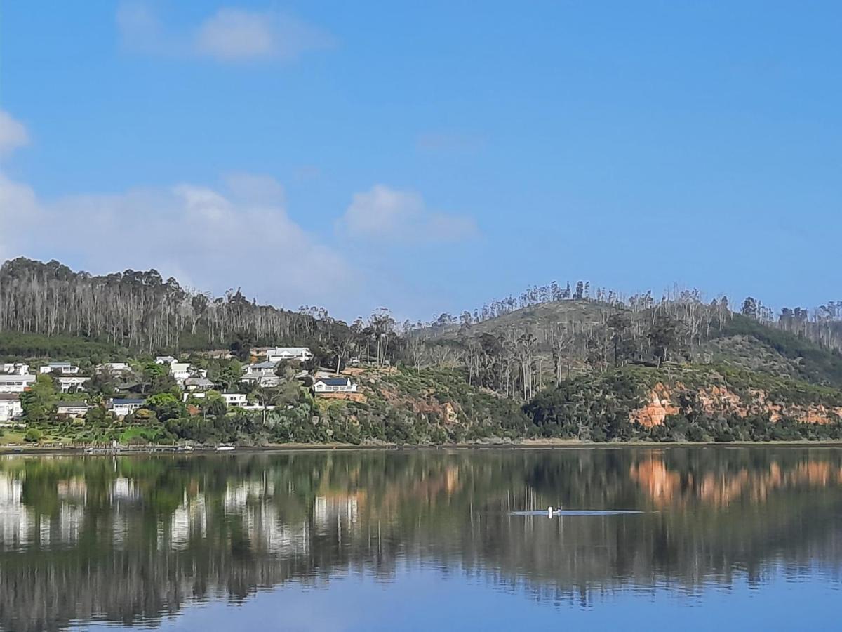 Phoenix Lodge And Waterside Accommodation Knysna Eksteriør billede