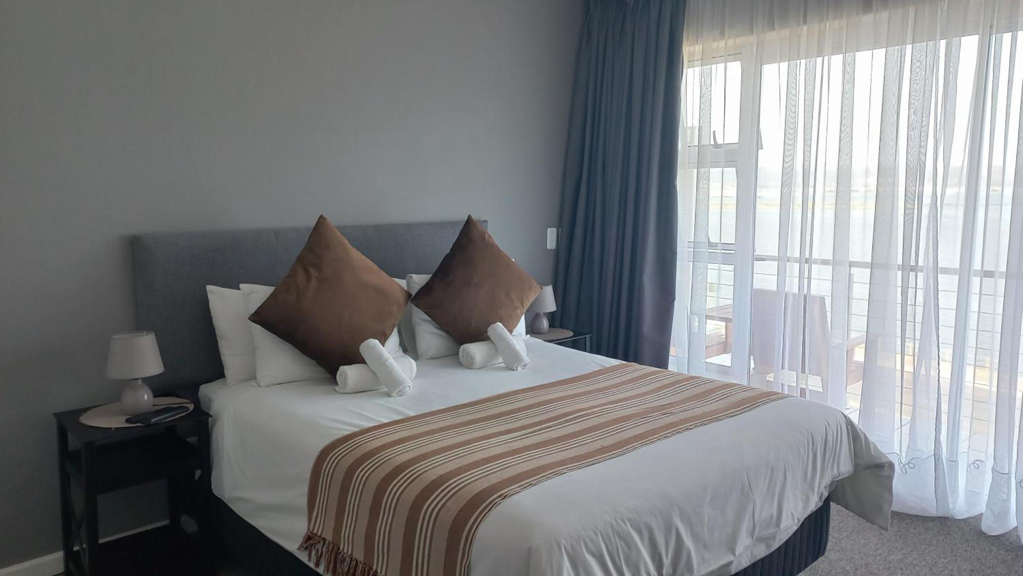 Phoenix Lodge And Waterside Accommodation Knysna Eksteriør billede