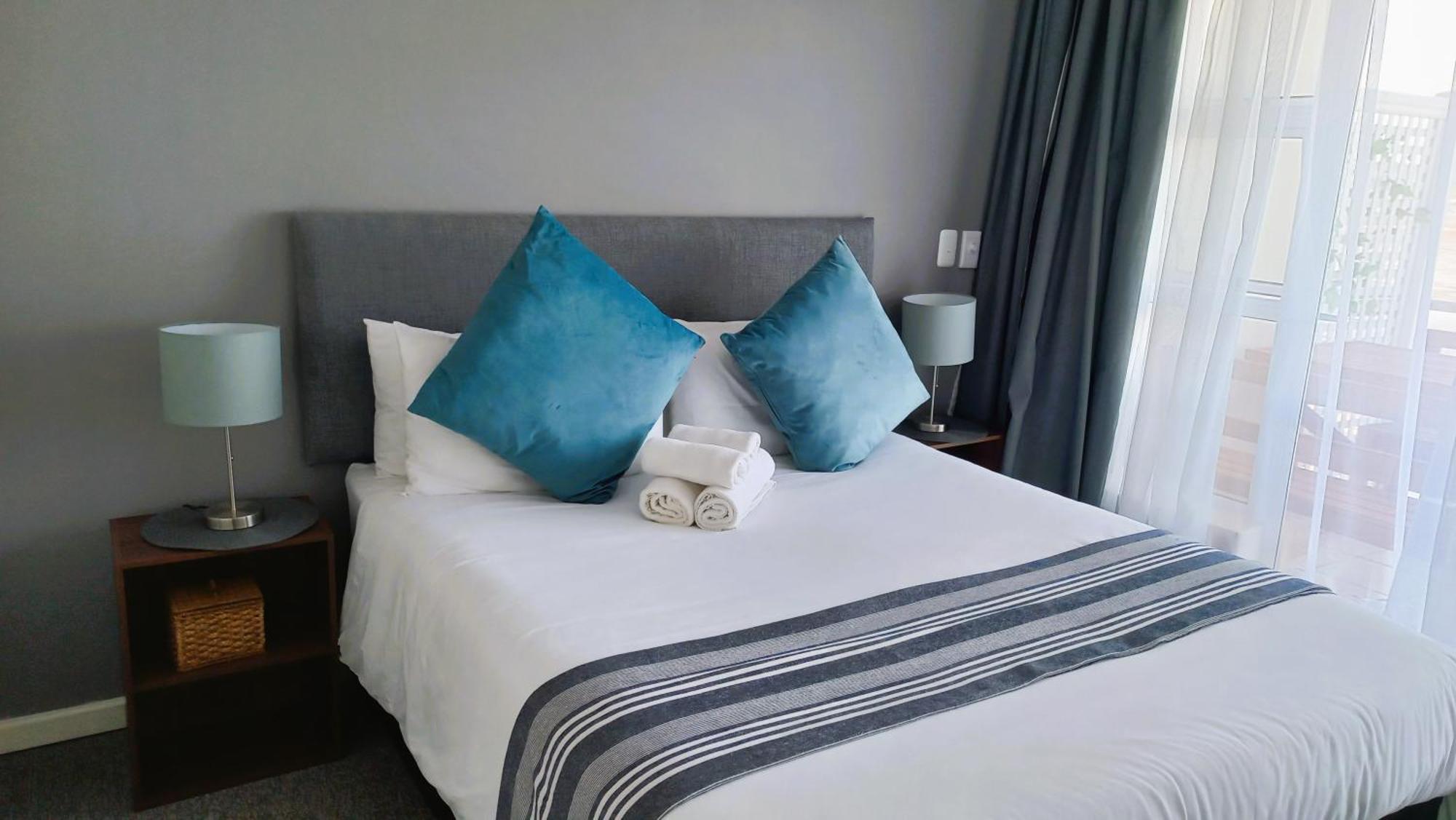 Phoenix Lodge And Waterside Accommodation Knysna Eksteriør billede