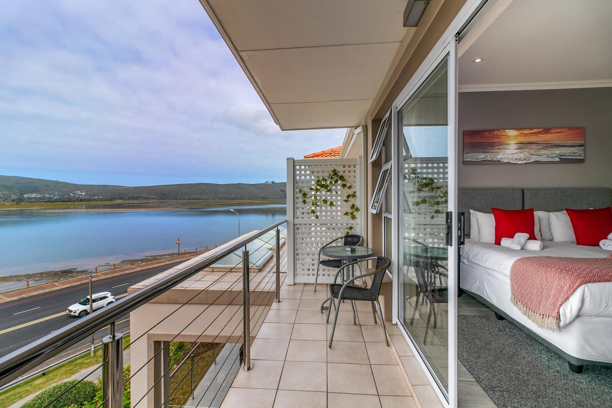 Phoenix Lodge And Waterside Accommodation Knysna Eksteriør billede