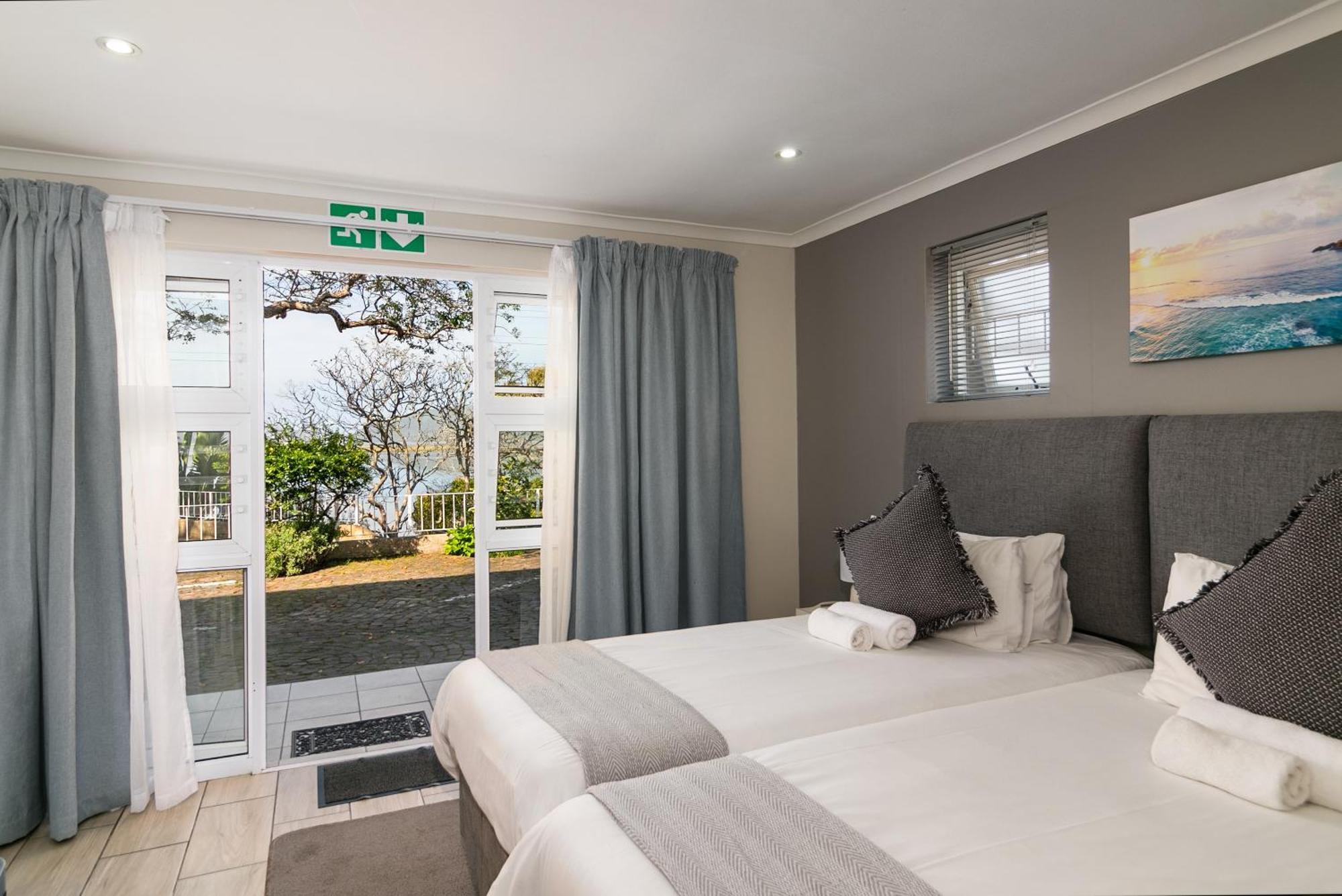 Phoenix Lodge And Waterside Accommodation Knysna Eksteriør billede
