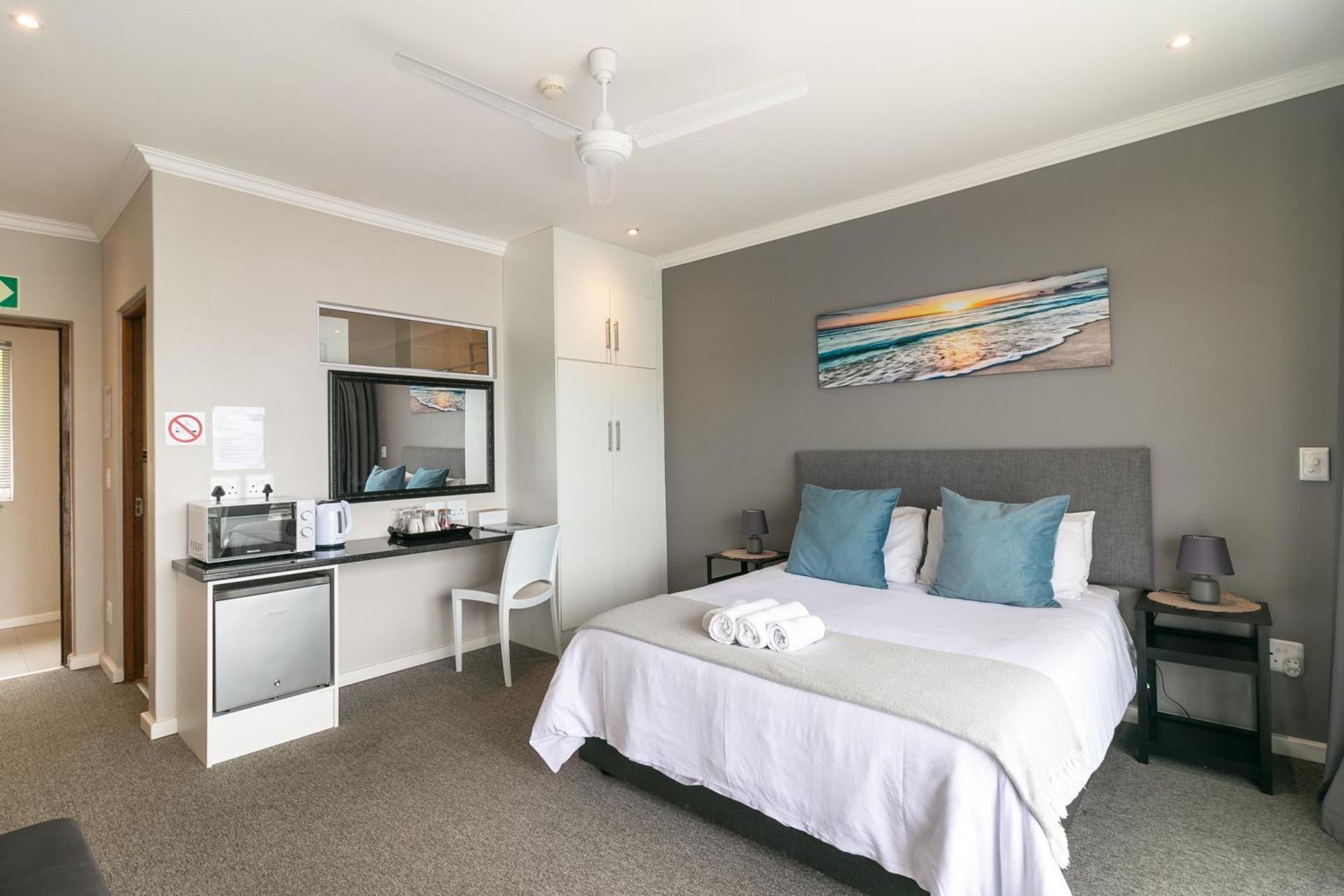 Phoenix Lodge And Waterside Accommodation Knysna Eksteriør billede